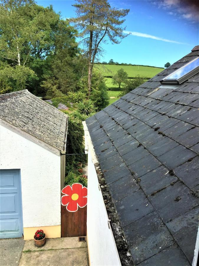 LlanboidyHeddfan住宿加早餐旅馆 外观 照片