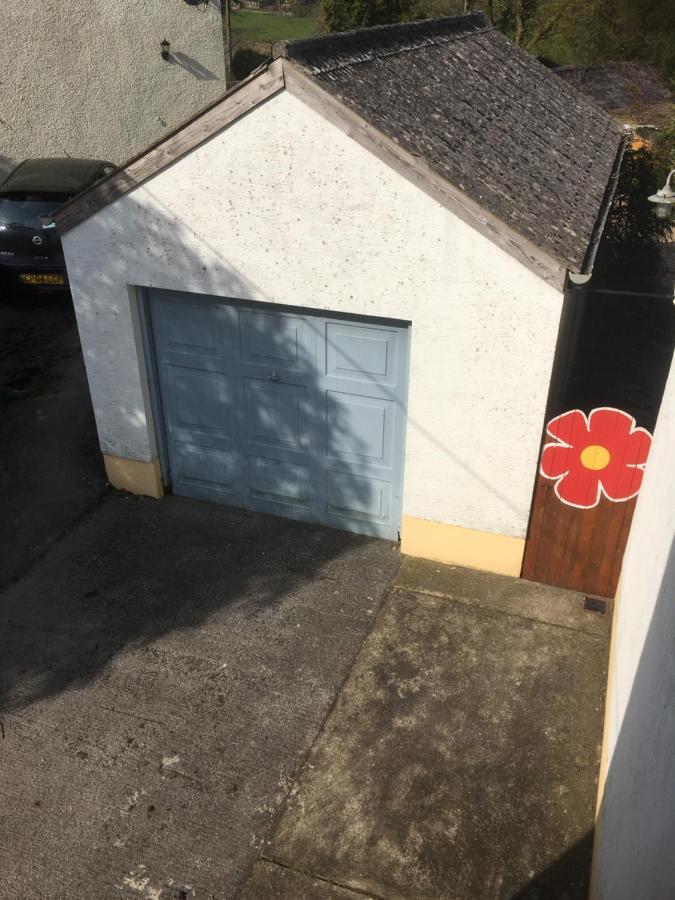 LlanboidyHeddfan住宿加早餐旅馆 外观 照片
